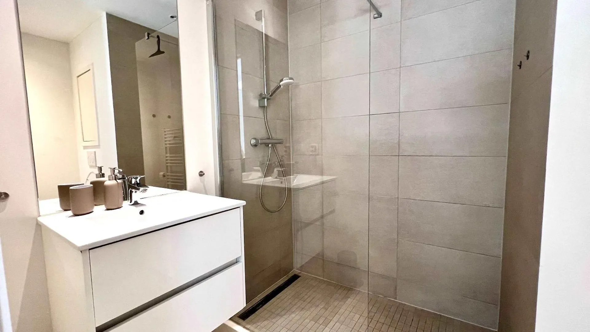 Apartament Cozy Studio 2 Min From Grand Place Bruksela Belgia