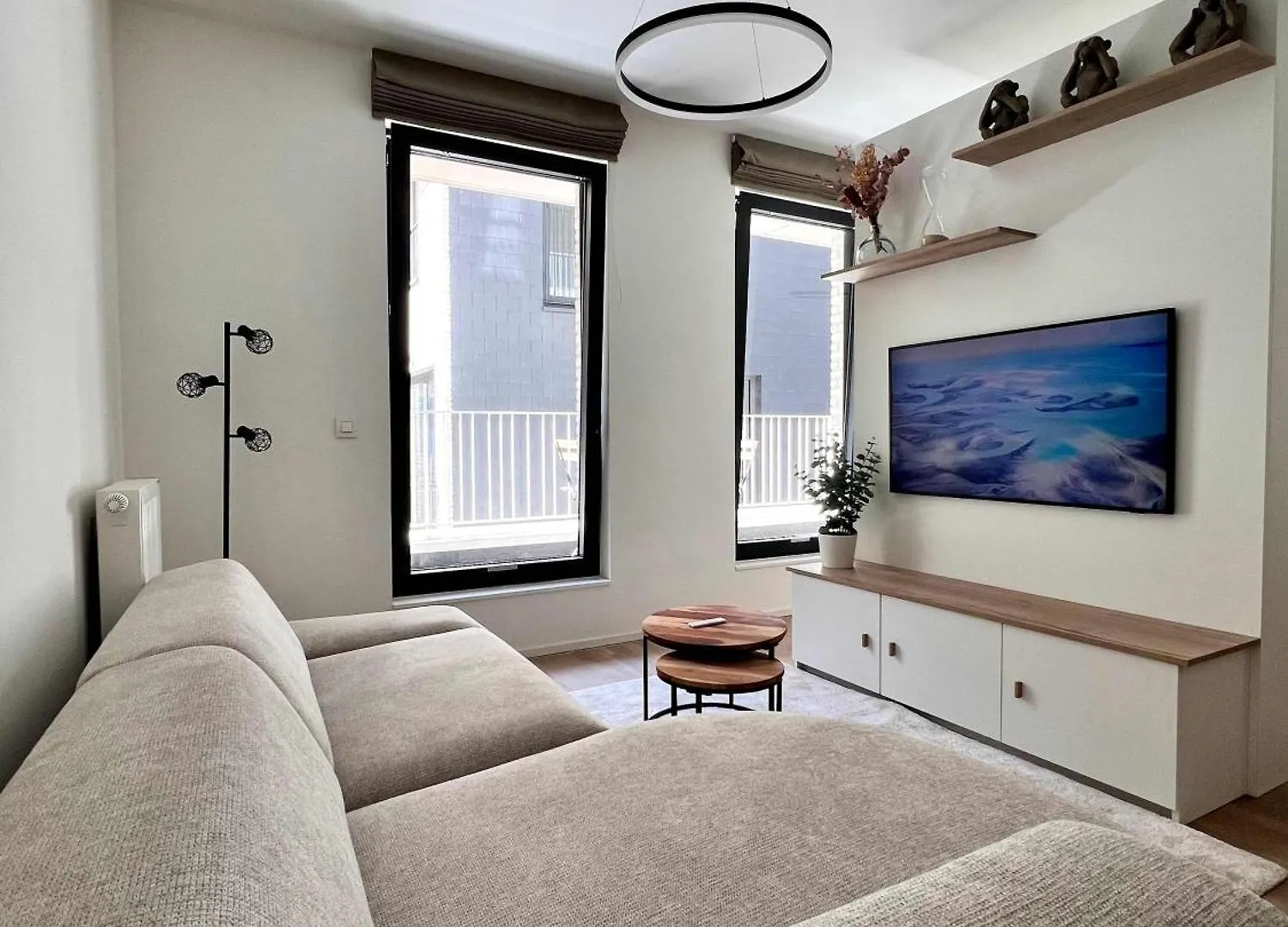Cozy Studio 2 Min From Grand Place Bruksela 0*,  Belgia